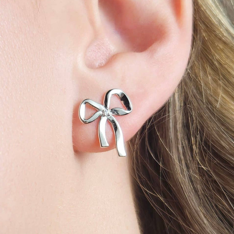 DAINTY BOW EARRINGS